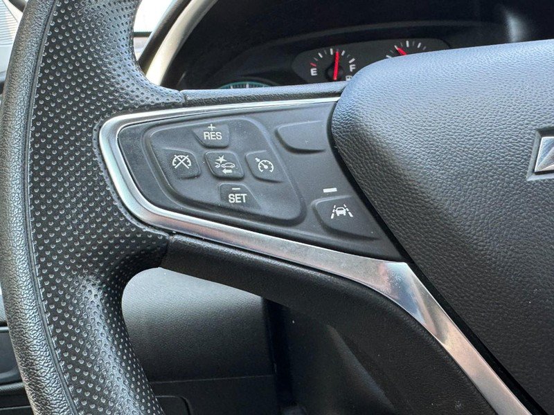 Used 2025 Chevrolet Malibu LT FWD image 16