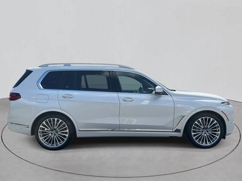 New 2026 BMW X7 xDrive40i image 6