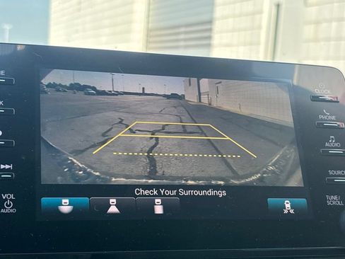 Used 2018 Honda Accord EX-L image 11