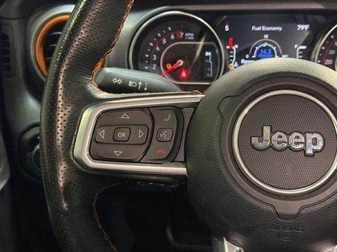 Used 2021 Jeep Gladiator Mojave AWD/4WD image 18
