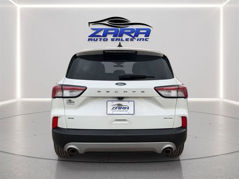 Used 2021 Ford Escape SE w/ Cold Weather Package AWD/4WD image 6