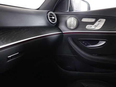 Used 2022 Mercedes-Benz E 450 4MATIC Sedan image 20