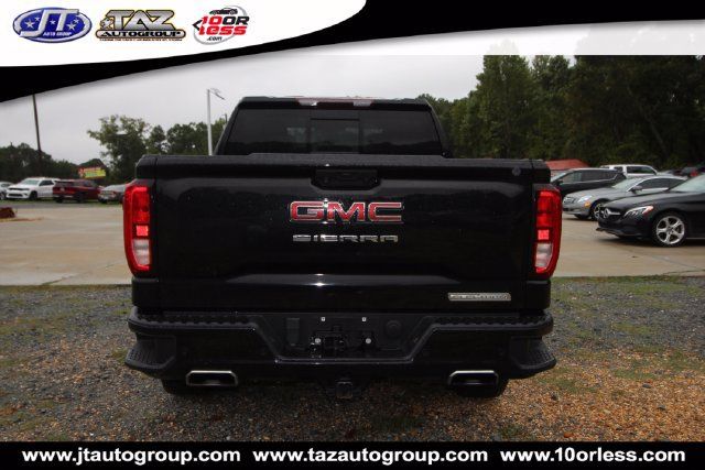 Used 2023 GMC Sierra 1500 Elevation w/ Elevation Premium Package AWD/4WD image 2