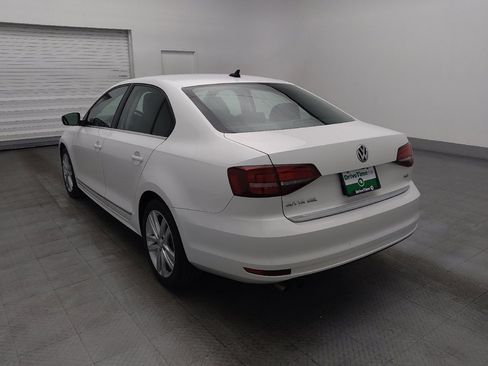 Used 2017 Volkswagen Jetta SEL FWD image 5