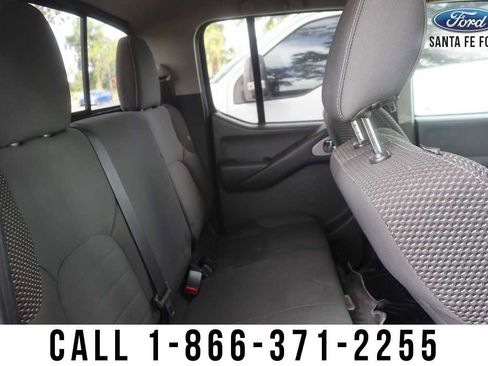 Used 2018 Nissan Frontier PRO-4X AWD/4WD image 23