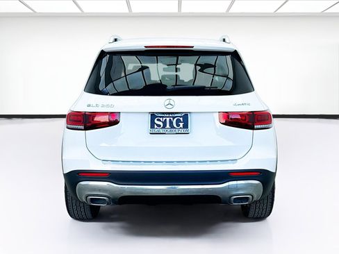 Used 2020 Mercedes-Benz GLB 250 4MATIC w/ Premium Package image 5