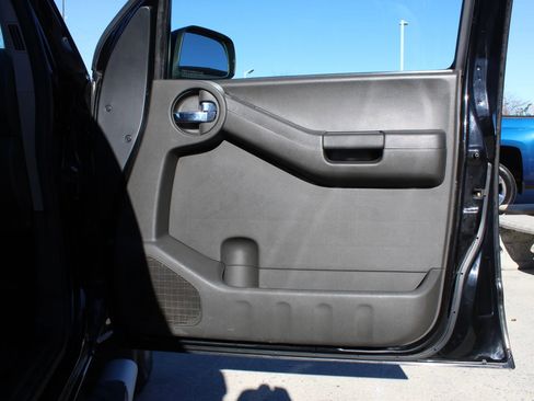 Used 2013 Nissan Xterra PRO-4X w/ Pro-4x Leather Pkg image 26