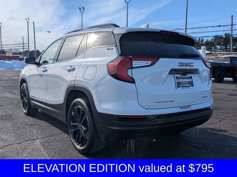 Used 2022 GMC Terrain SLT w/ Infotainment Package II image 6