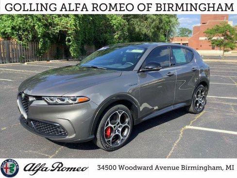 Certified 2024 Alfa Romeo Tonale Veloce AWD/4WD image 1