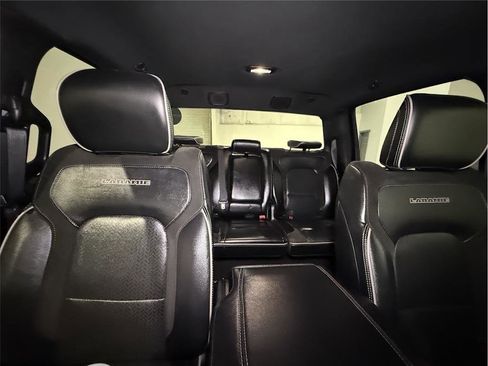Used 2023 RAM 1500 Laramie image 32