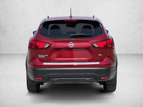 Used 2019 Nissan Rogue Sport SL w/ Premium Package FWD image 6