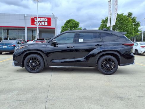 New 2026 Toyota Highlander XSE AWD/4WD image 8