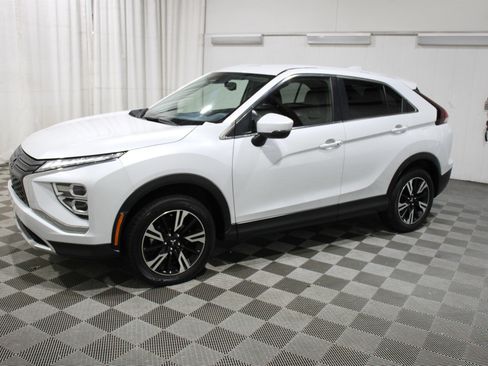Used 2024 Mitsubishi Eclipse Cross SEL image 38