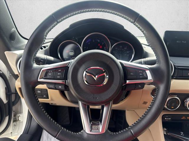 Used 2025 MAZDA MX-5 Miata RF Grand Touring RWD image 11