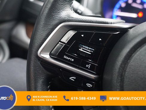 Used 2019 Subaru Outback 3.6R Limited AWD/4WD image 22