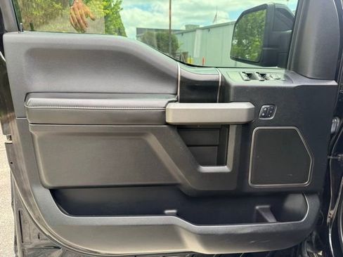 Used 2018 Ford F150 Raptor w/ Equipment Group 802A Luxury AWD/4WD image 17