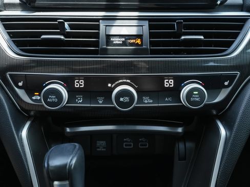 Used 2021 Honda Accord Sport Special Edition image 16