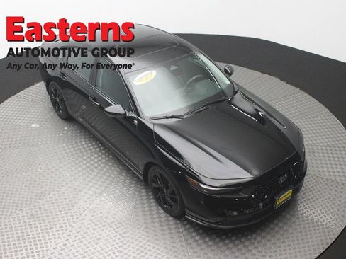Used 2025 Honda Accord SE image 3