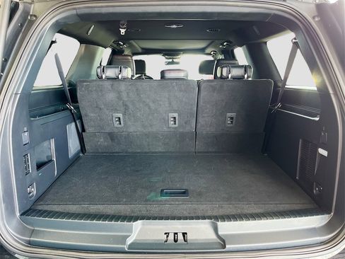 Used 2024 Ford Expedition Max Limited image 28