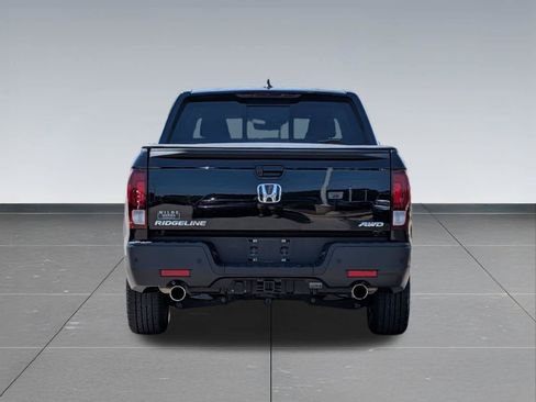 Used 2023 Honda Ridgeline Black Edition image 4
