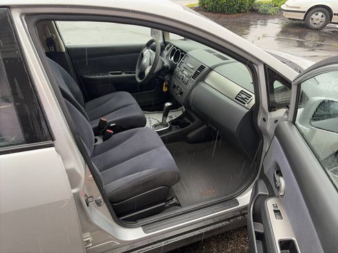 Used 2007 Nissan Versa 1.8 S w/ PWR Pkg FWD image 10