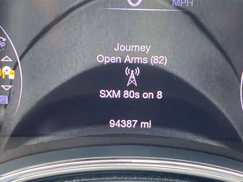 Used 2020 Jeep Grand Cherokee Overland image 32