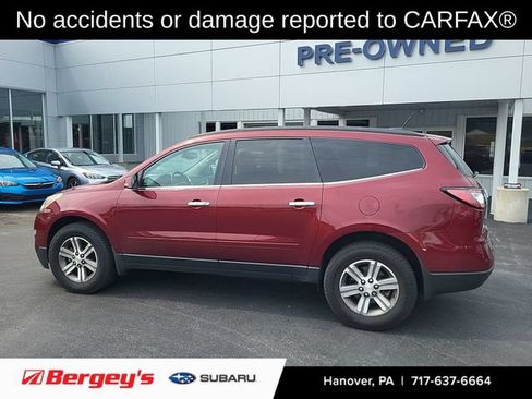 Used 2017 Chevrolet Traverse LT AWD/4WD image 2