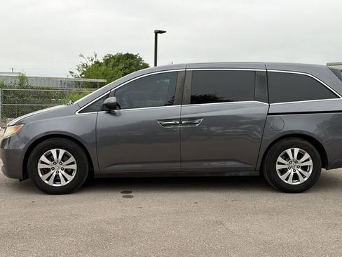 Used 2014 Honda Odyssey EX image 10