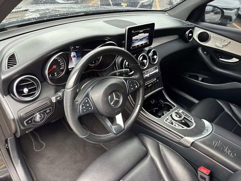 Used 2019 Mercedes-Benz GLC 300 image 19