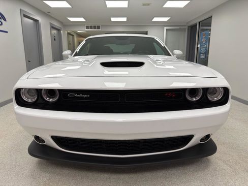 Used 2021 Dodge Challenger R/T Scat Pack RWD image 6
