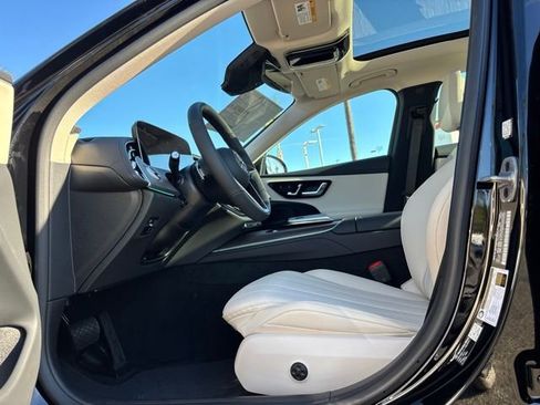 New 2026 Mercedes-Benz E 350 4MATIC Sedan image 10