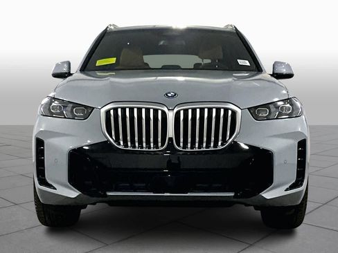 New 2026 BMW X5 xDrive50e w/ M Sport Package AWD/4WD image 2
