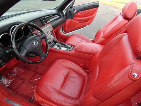 Used 2007 Lexus SC 430 Convertible image 43
