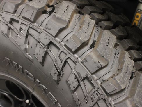 Used 2023 RAM 2500 Laramie w/ Safety Group AWD/4WD image 11