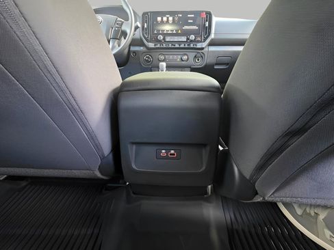 New 2026 Nissan Frontier SV w/ Tow Package image 10