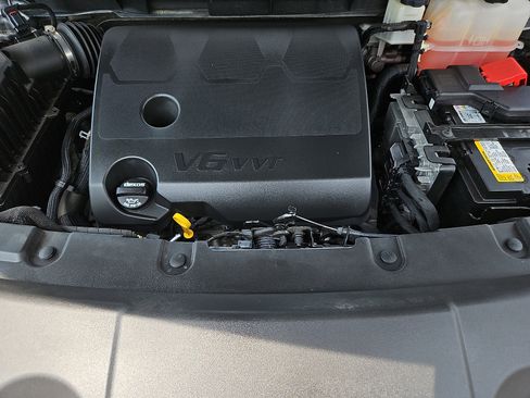 Used 2023 Chevrolet Traverse RS AWD/4WD image 29