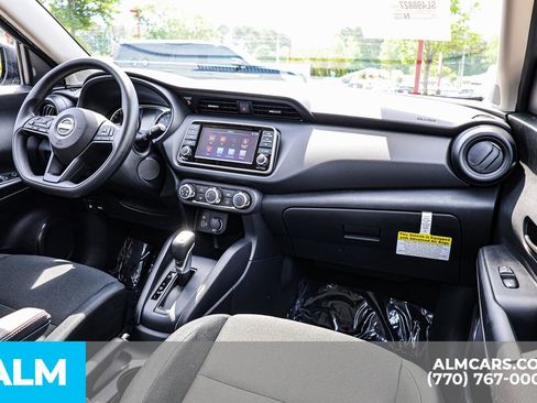 Used 2025 Nissan Kicks Play S FWD image 29