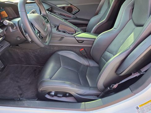 Used 2025 Chevrolet Corvette Stingray Preferred Cpe w/ Stealth Interior Trim Package RWD image 11