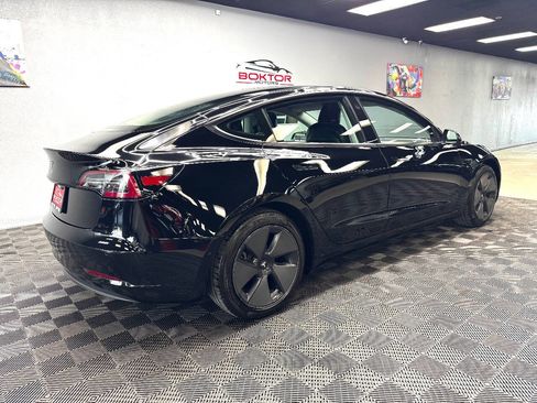 Used 2021 Tesla Model 3 Standard Range Plus image 13