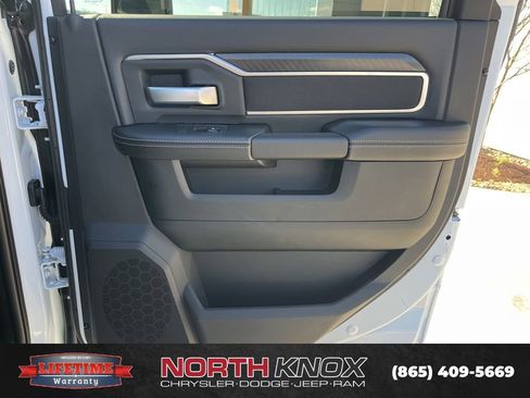 New 2026 RAM 2500 Big Horn AWD/4WD image 24