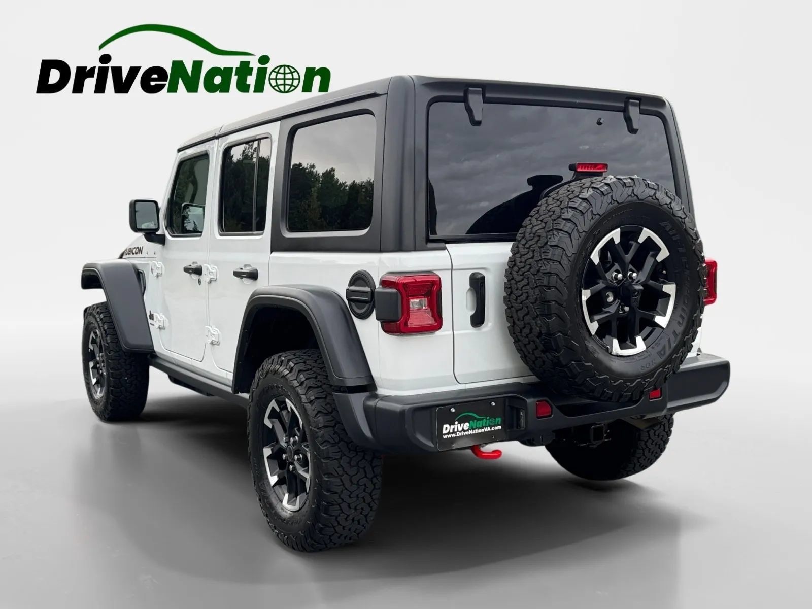 Used 2026 Jeep Wrangler Unlimited Rubicon AWD/4WD image 7