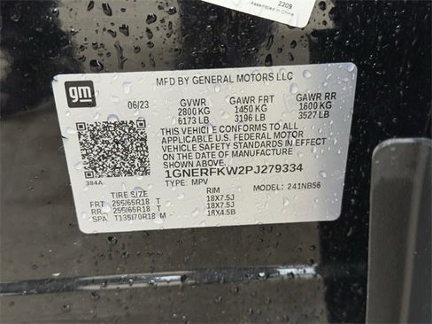 Used 2023 Chevrolet Traverse LS image 33