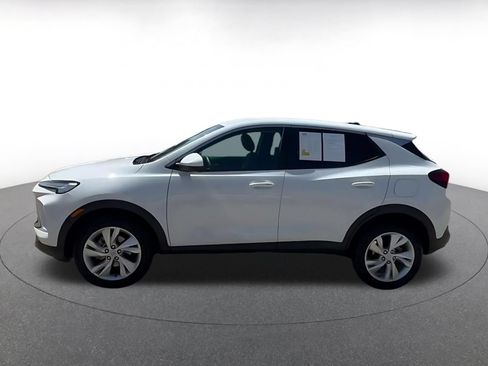 Used 2026 Buick Encore GX Preferred FWD image 9