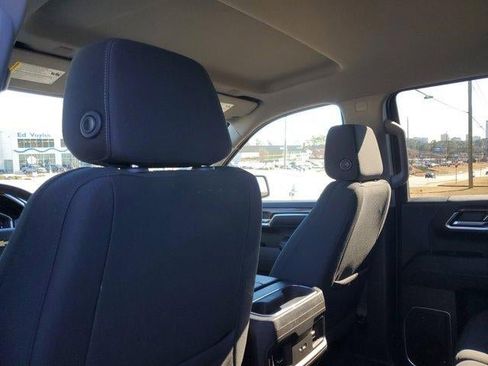 Used 2023 Chevrolet Silverado 1500 LT w/ Protection Package image 9