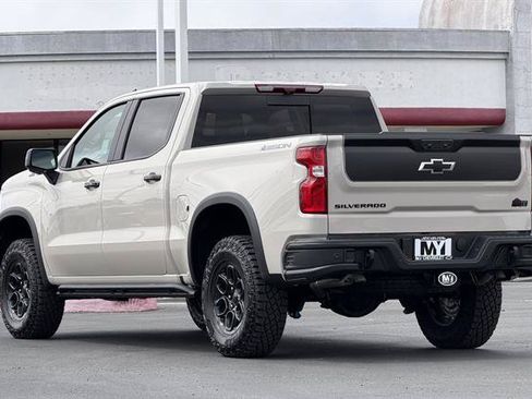 New 2026 Chevrolet Silverado 1500 ZR2 w/ ZR2 Bison Edition AWD/4WD image 6