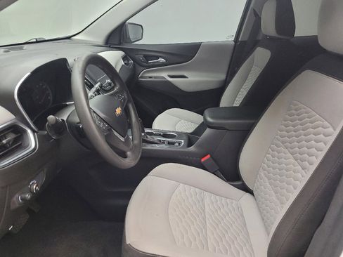 Used 2021 Chevrolet Equinox LS w/ LS Convenience Package FWD image 17