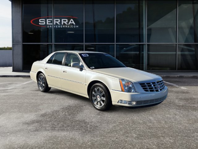 Used 2008 Cadillac DTS FWD image 7