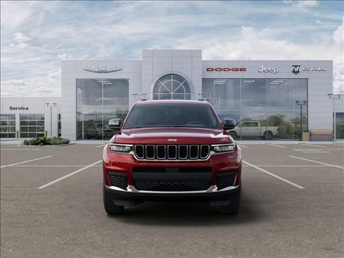 New 2026 Jeep Grand Cherokee L Laredo image 6