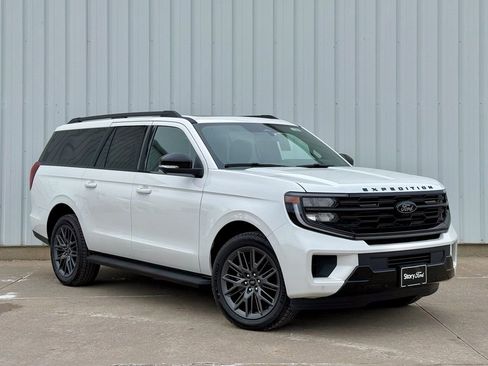 New 2026 Ford Expedition Max Platinum w/ Stealth Appearance Package image 7