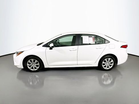 Used 2023 Toyota Corolla LE FWD image 5